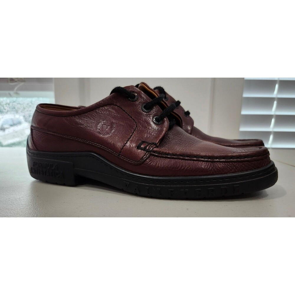 Mens Shoes- size 7